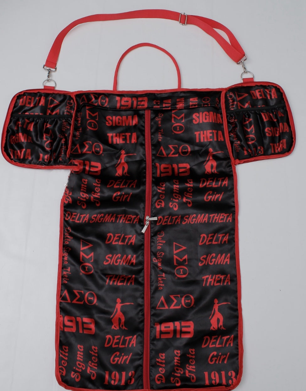 Delta Garment/Duffle Bag