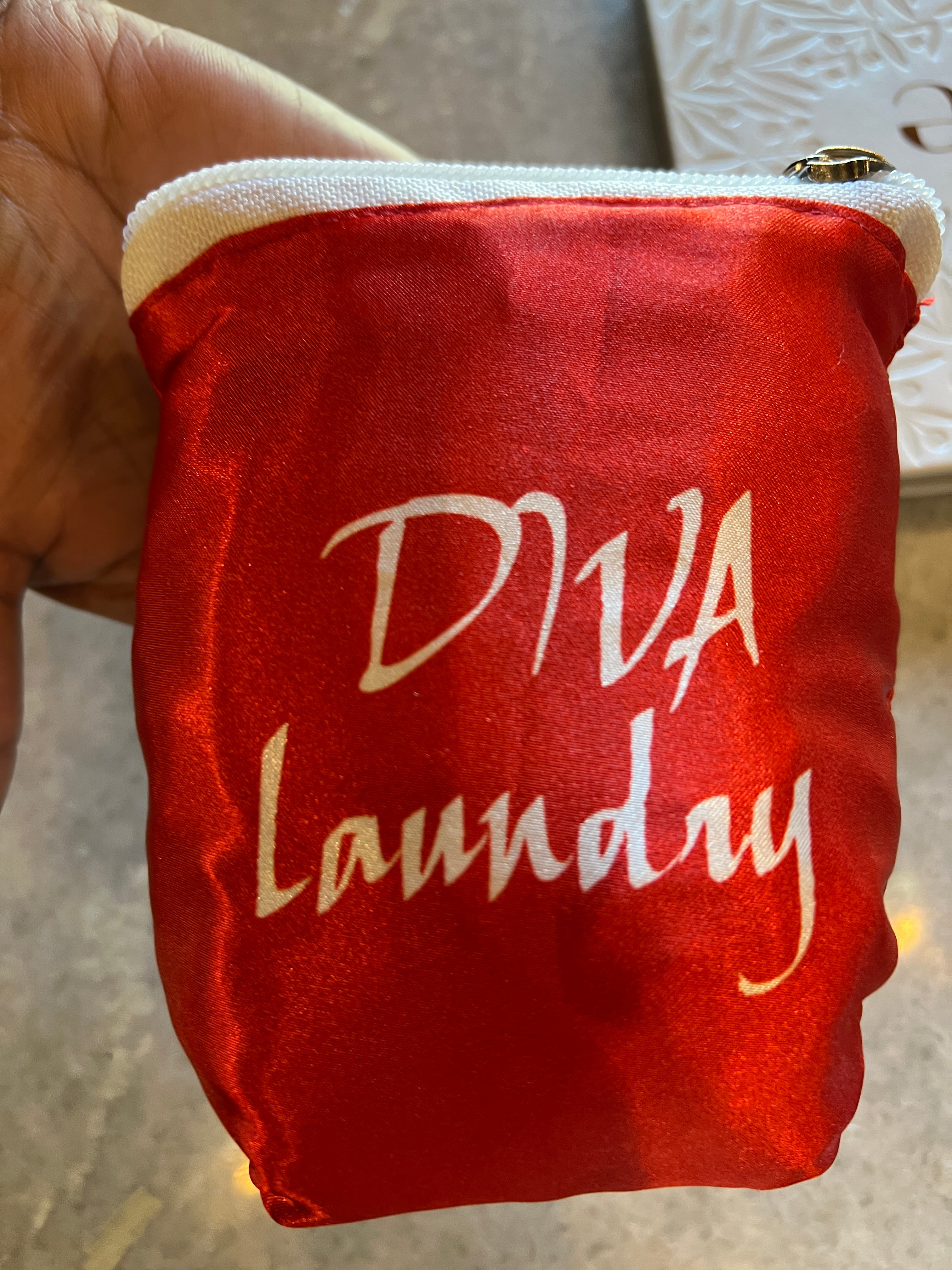 Delta Laundry bag-pouch
