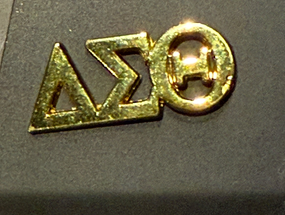 DELTA Lapel Pin
