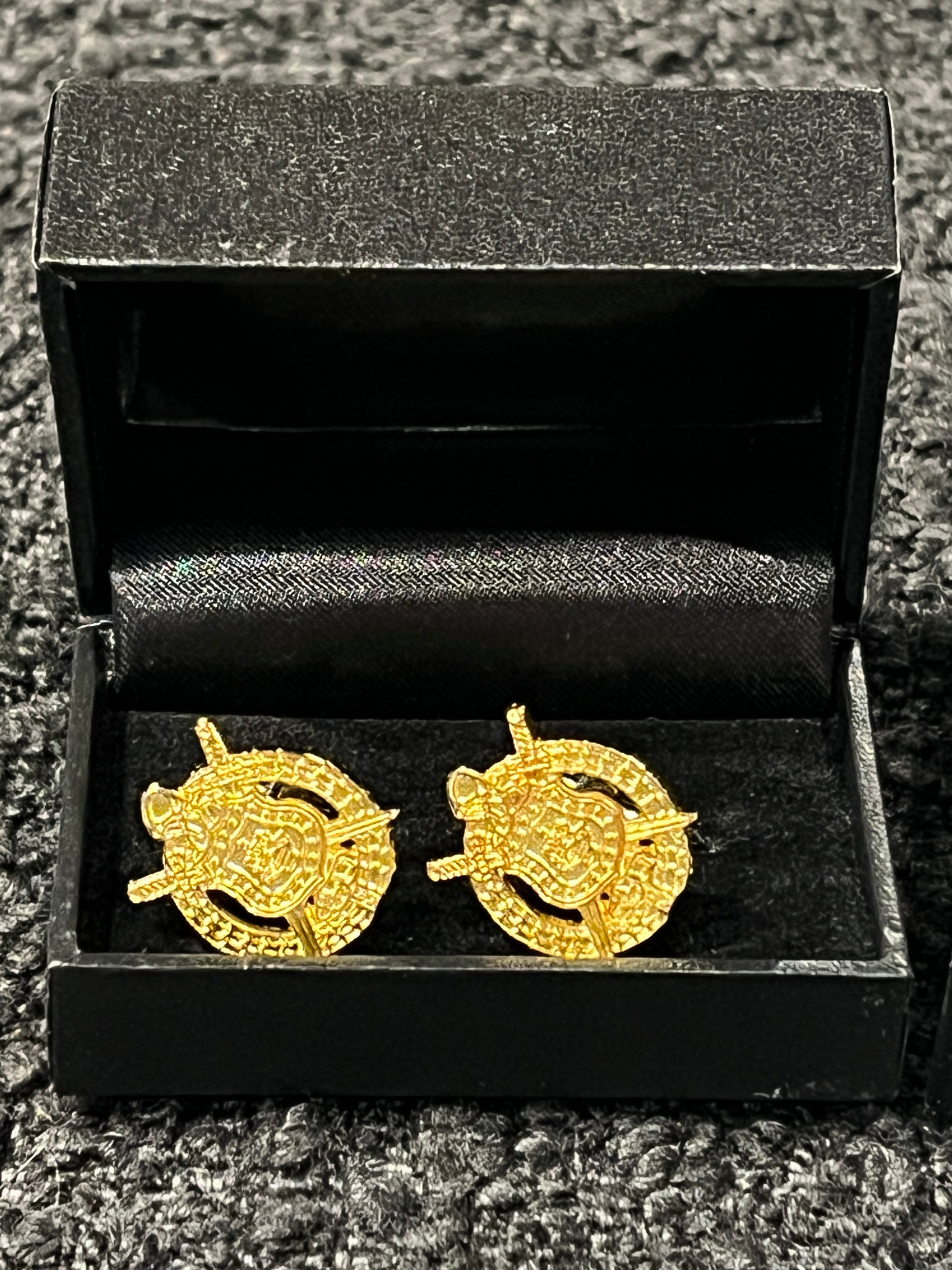 Omega cufflink-shield- gold