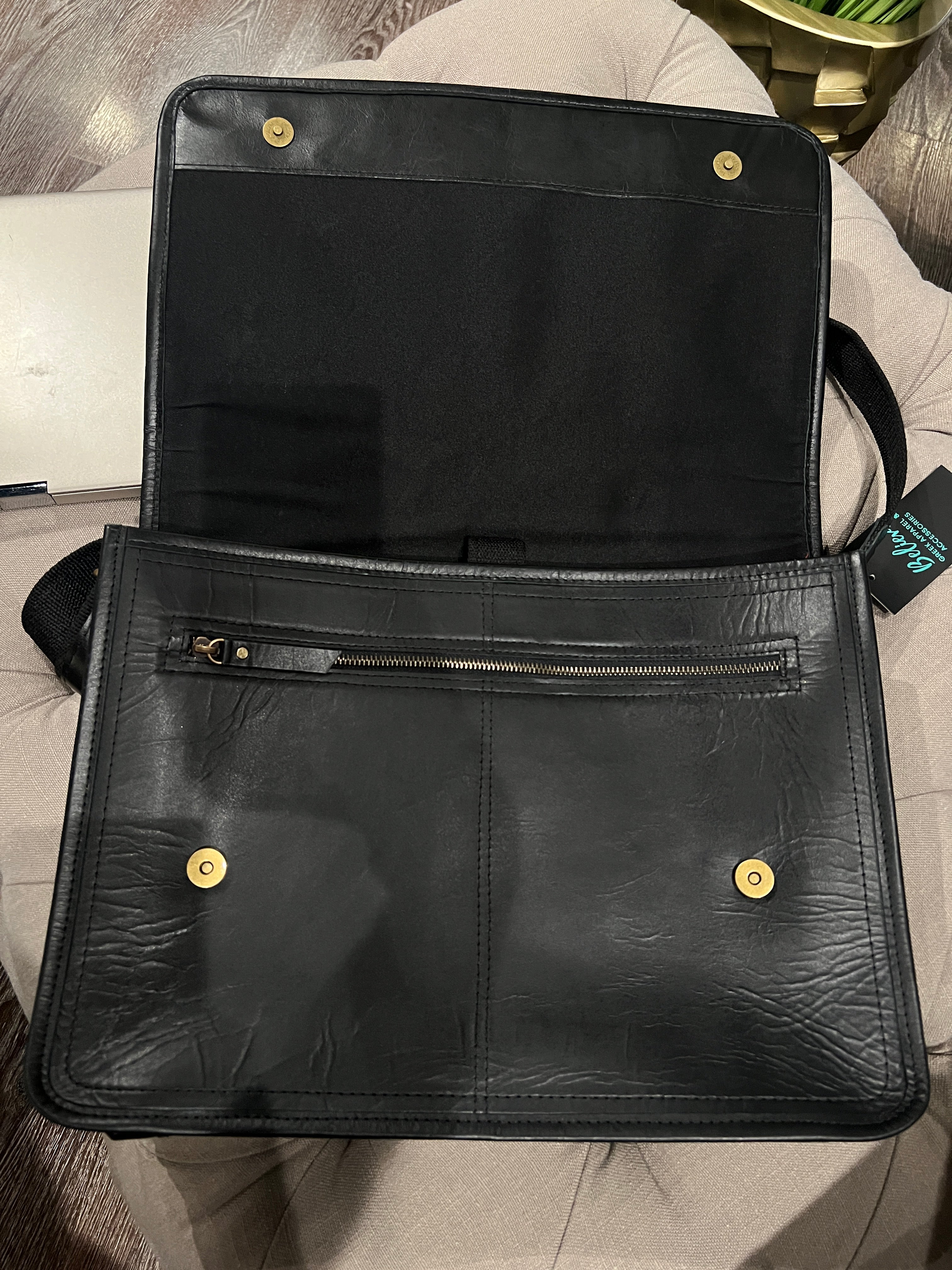 Mason Messenger Bag