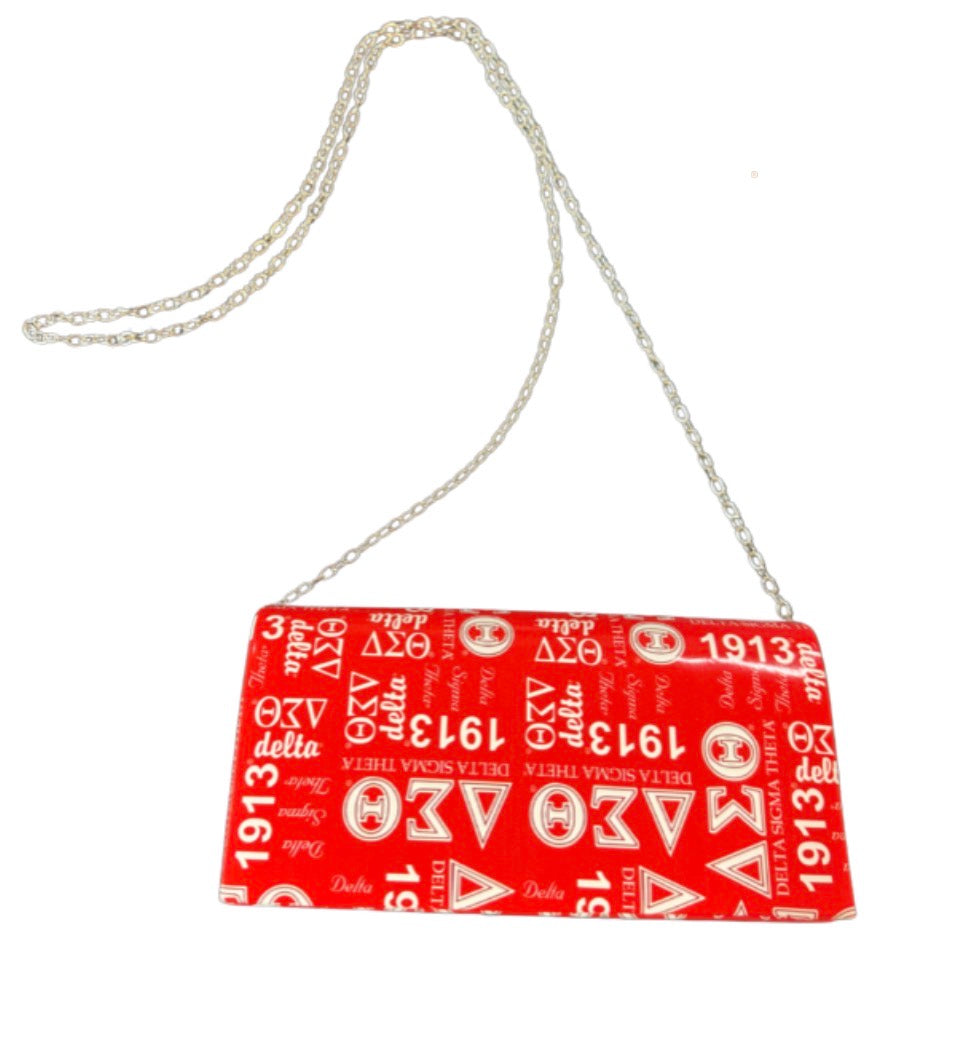 Delta printed clutch