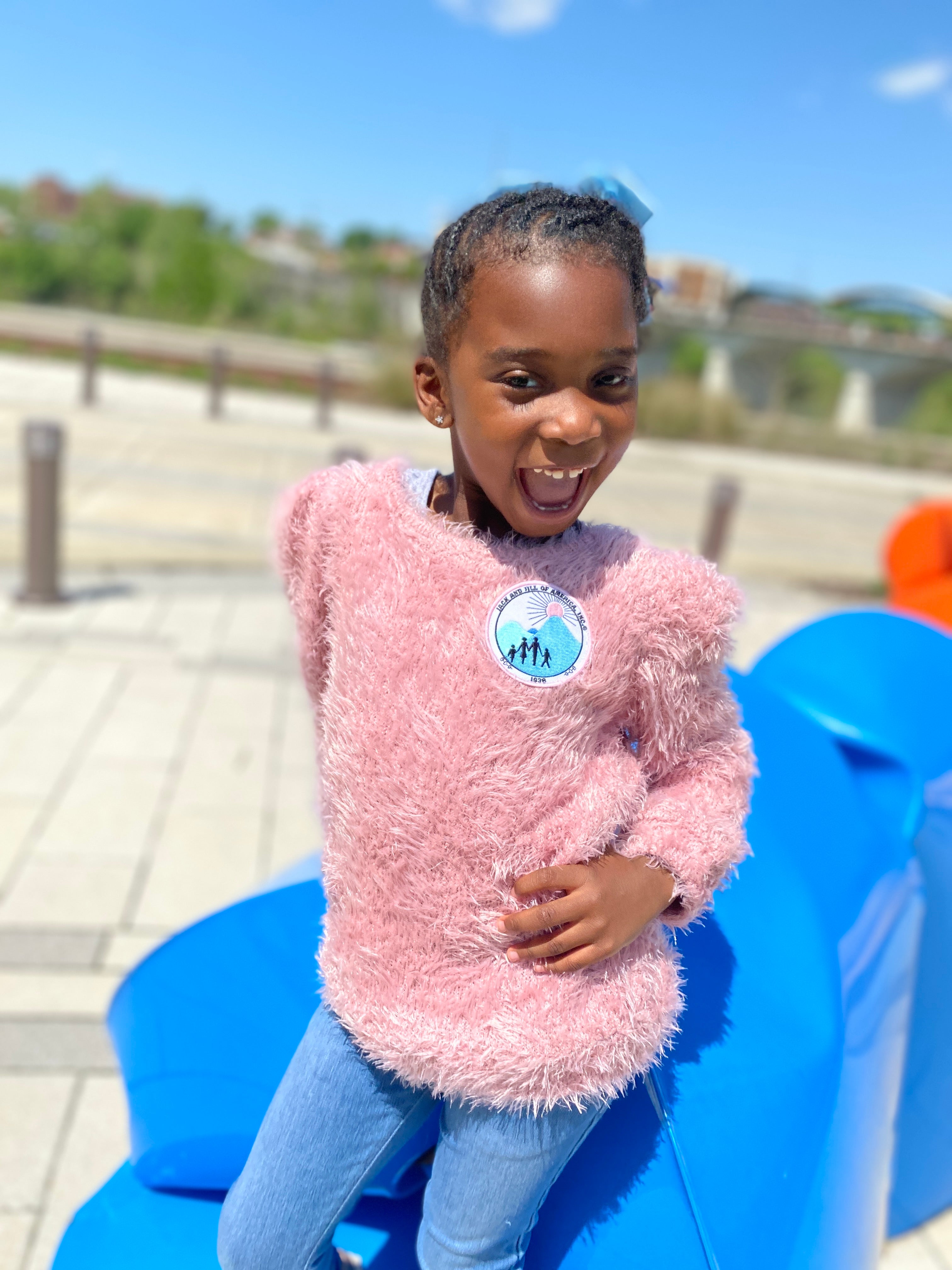 JJOA Sweater-Fuzzy w/Hair Scrunchy