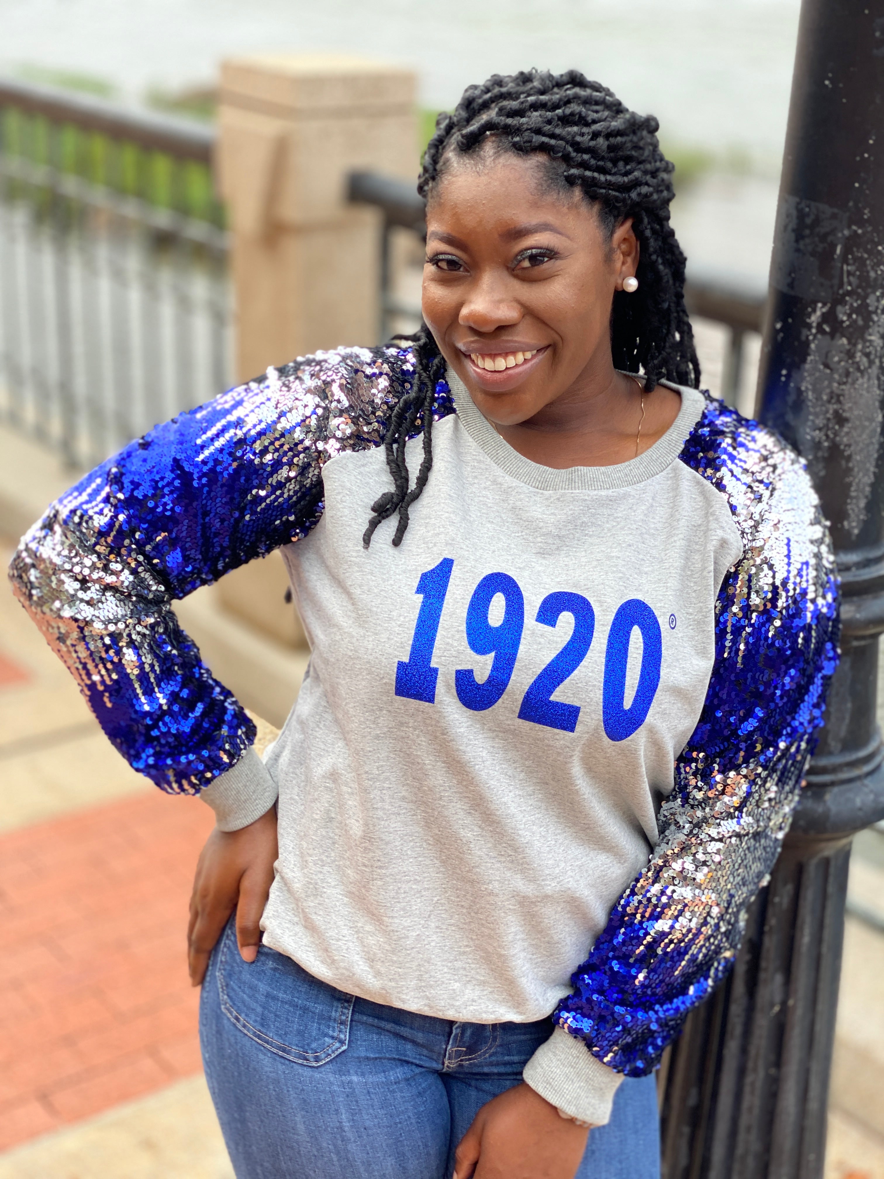 Ombre Sequins Sleeve 1920 Sweatshirt