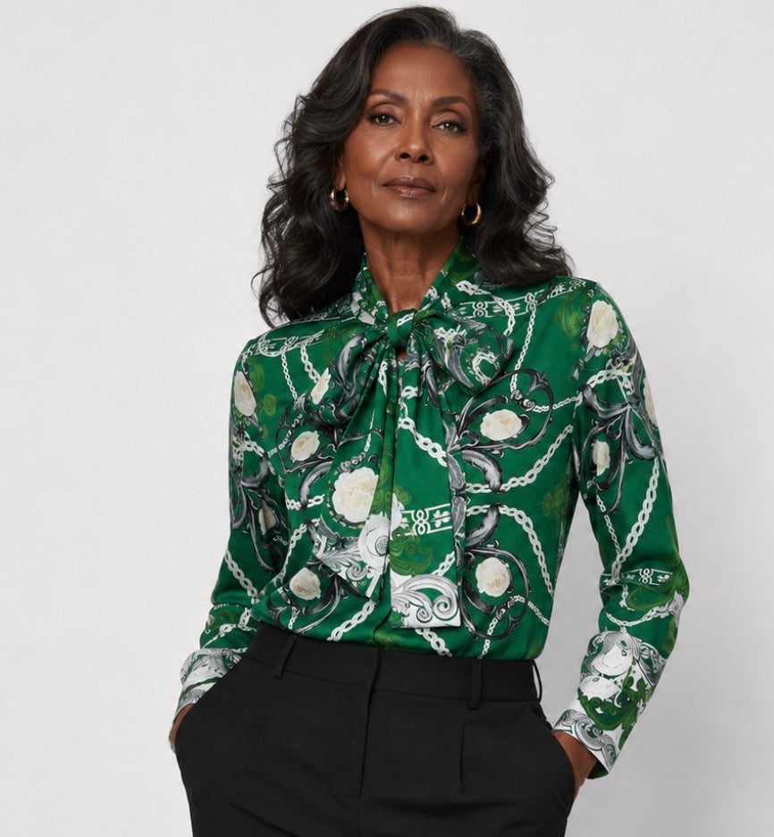 Links Chains & More Blouse