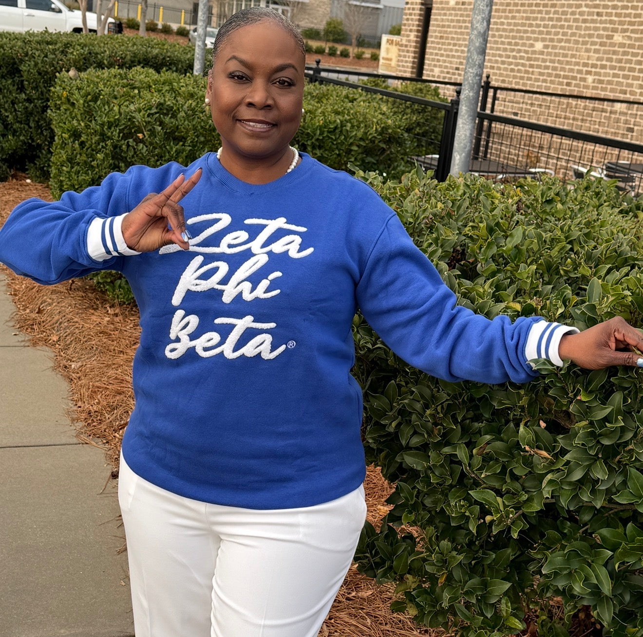 Zeta Timeless Sweatshirt