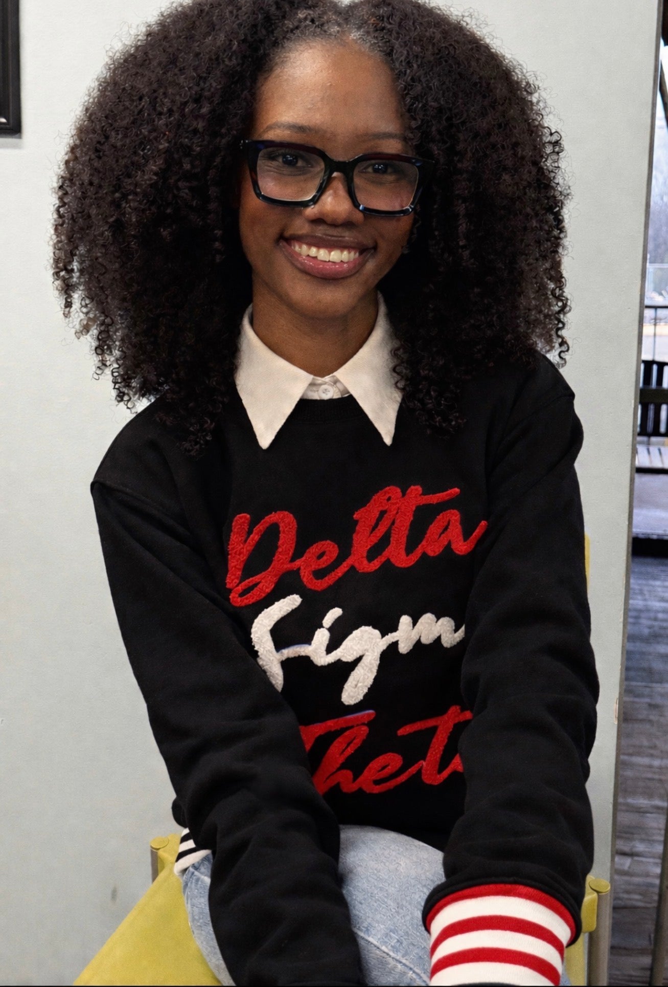 Delta Timeless Sweatshirt