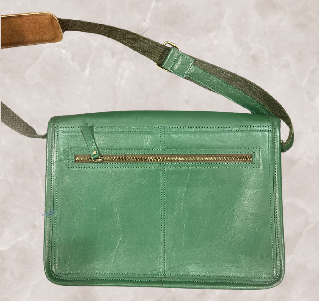 AKA Messenger Bag