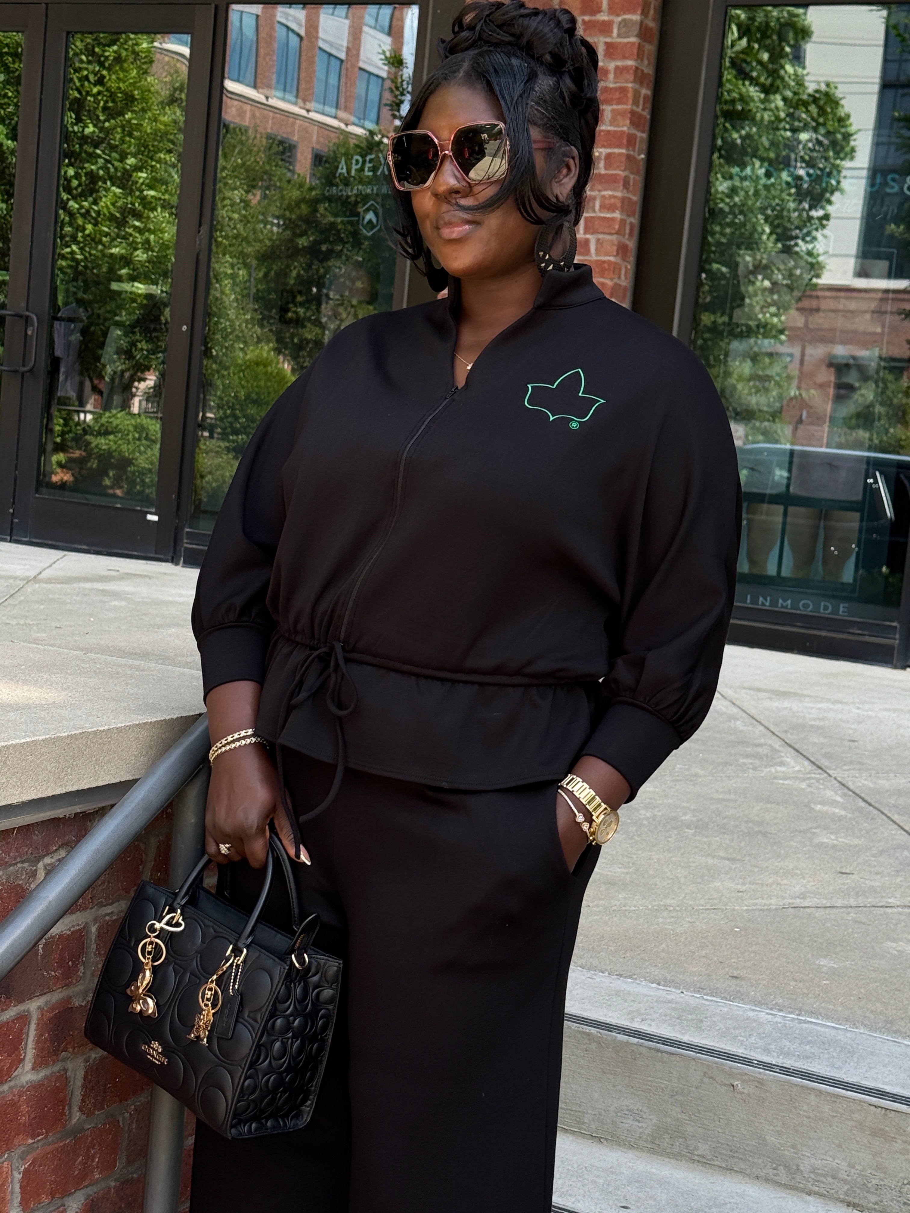 Ivy Elegance & Grace Top